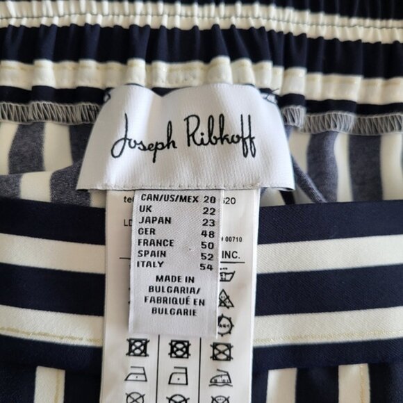 Joseph Ribkoff Navy and White Striped Wide Leg Culotte Pants - Picture 7 of 8